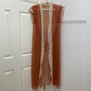 VTG Sheer Short Sleeve Robe Made in USA